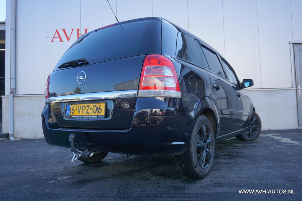 Opel Zafira 1.7 cdti edition, grijs kenteken!