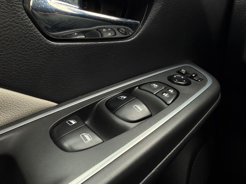 Nissan Micra 1.0 ig-t n-design // 32.000km! //