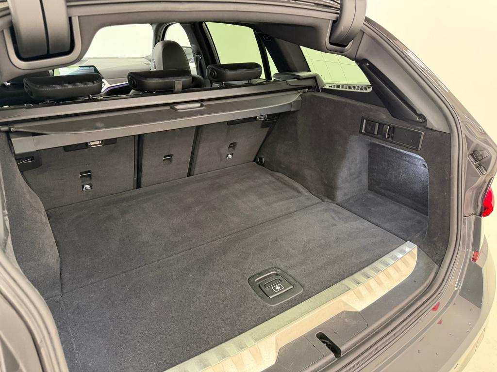 BMW 3-serie touring 330e m-sport plus | dravit grau | panoramadak | memory 