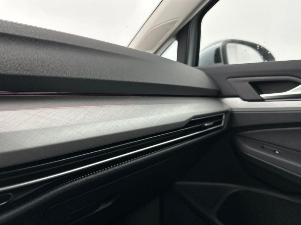 Volkswagen Golf life edition 204 pk plug in hybride