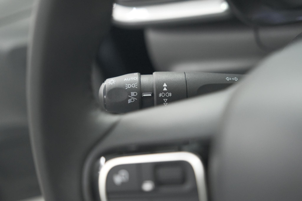 Citroen C3 puretech 110 max | camera | navigatie | keyless start | parkeers