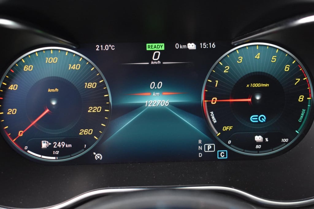Mercedes-Benz Glc 300e 4matic amg | night | panoramadak | camera | nap | de