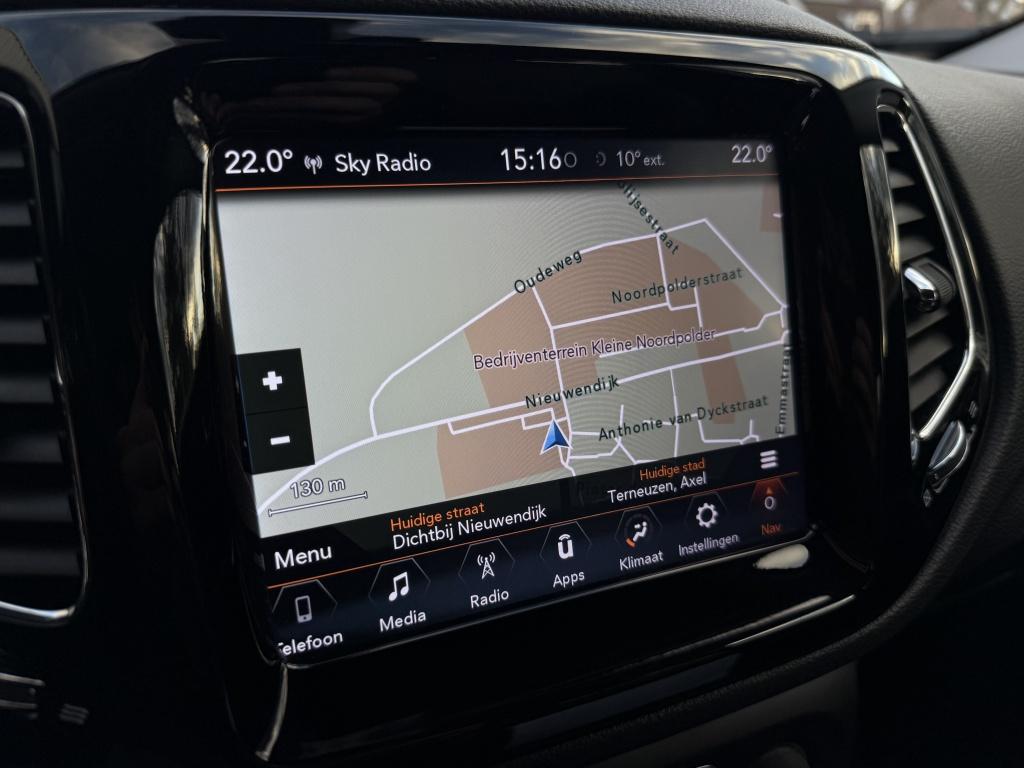 Jeep Compass 1.4 m.air limited // beats audio // trekhaak //