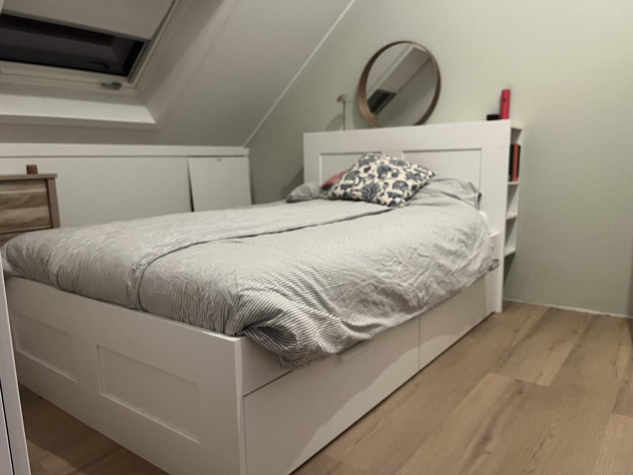 IKEA Brimnes bed 140x200 met hoofdbord en evt matras