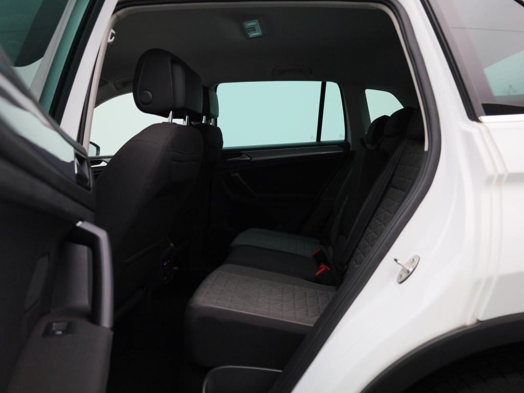 Volkswagen Tiguan 1.5 tsi life business | lmv | climate control | dab | cam