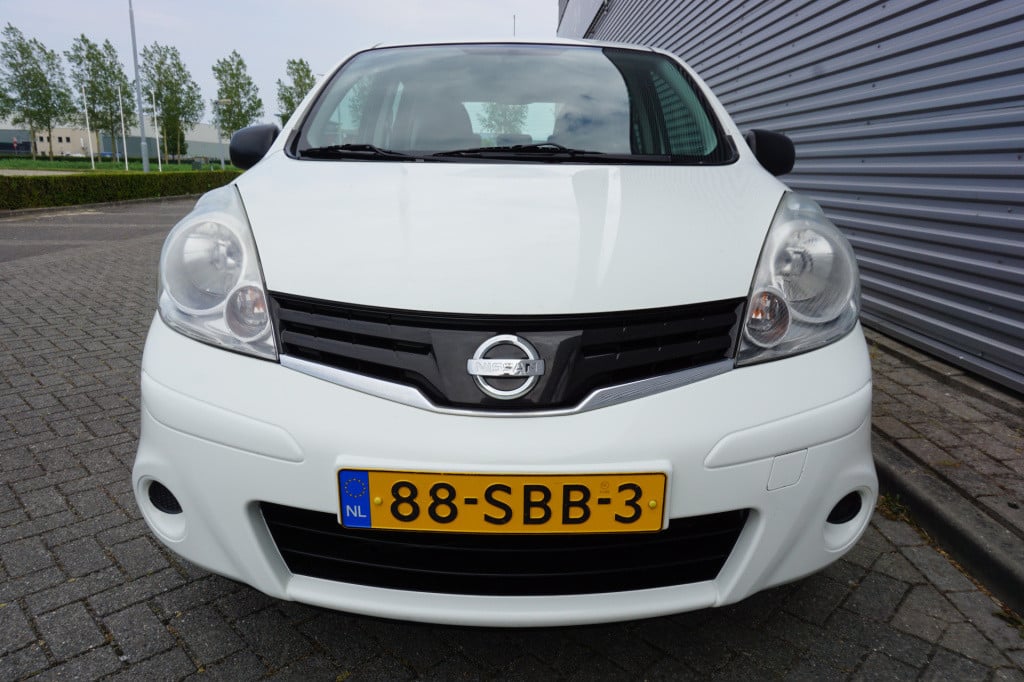 Nissan Note 1.4 visia airco / elektr. ramen / trekhaak / nap
