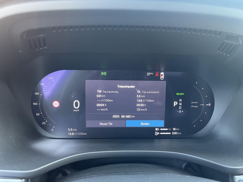 Volvo XC60 2.0 t6 plug-in hybrid awd r-design