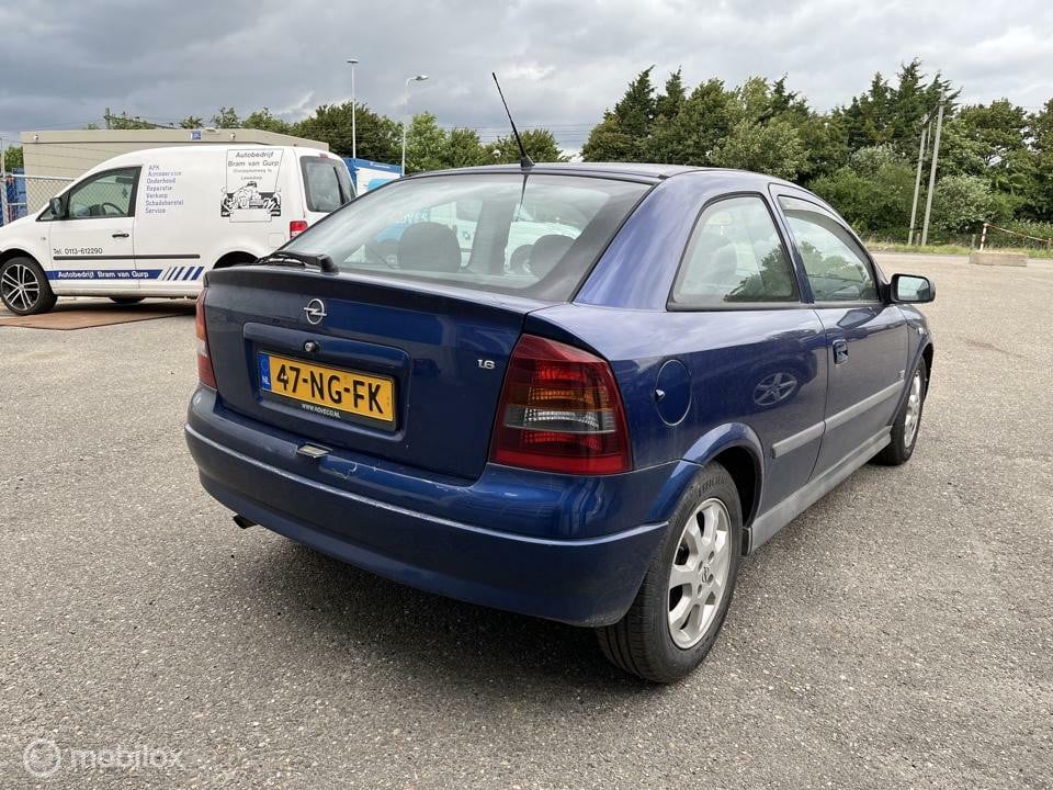 Opel Astra 1.6 njoy