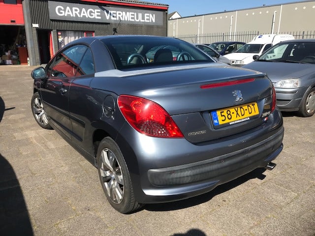 Peugeot 207 CC 2007