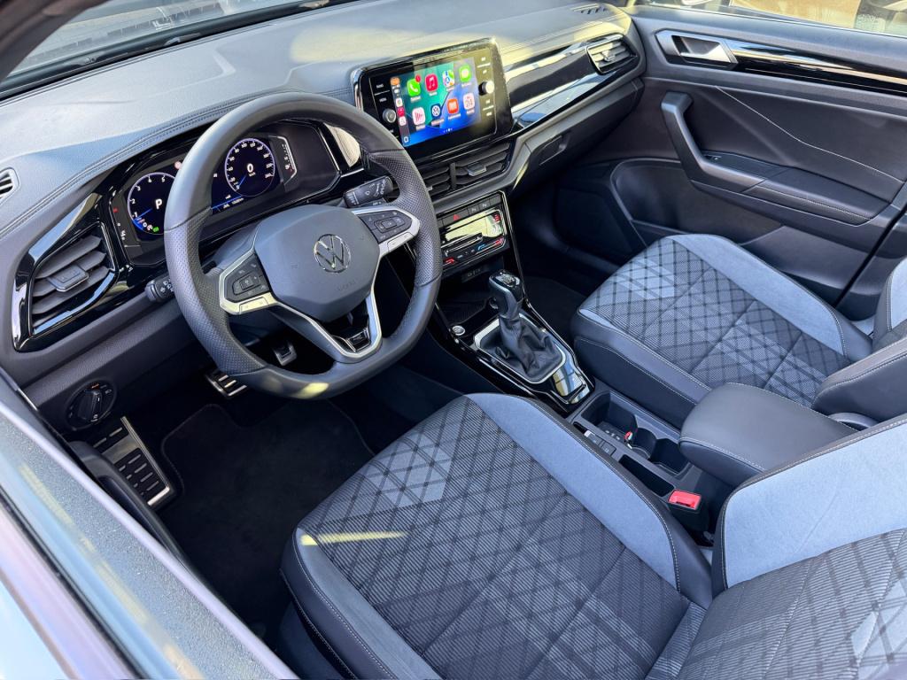 Volkswagen T-roc 1.5 tsi r-line | black style | panoramadak | 19 inch | cam