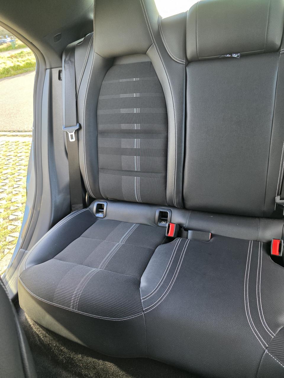 Mercedes-Benz CLA 180-1,6-90KW-Bouw jaar 2018- 87949 km stand-Benzine