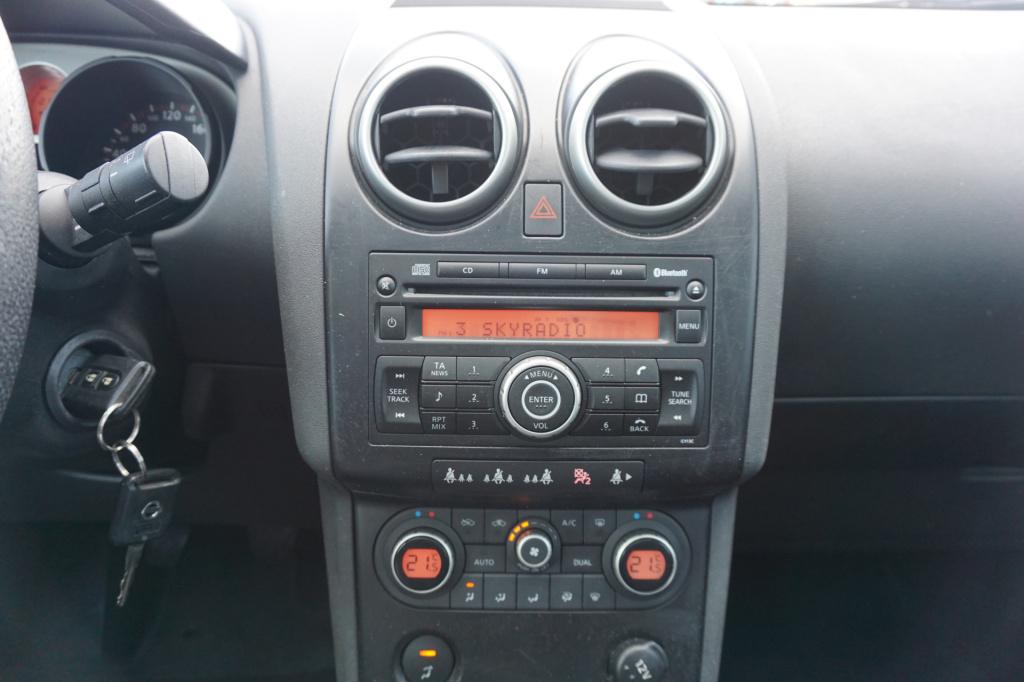 Nissan Qashqai 1.6 acenta airco / cruise / elektr. ramen / parkeers. / trek