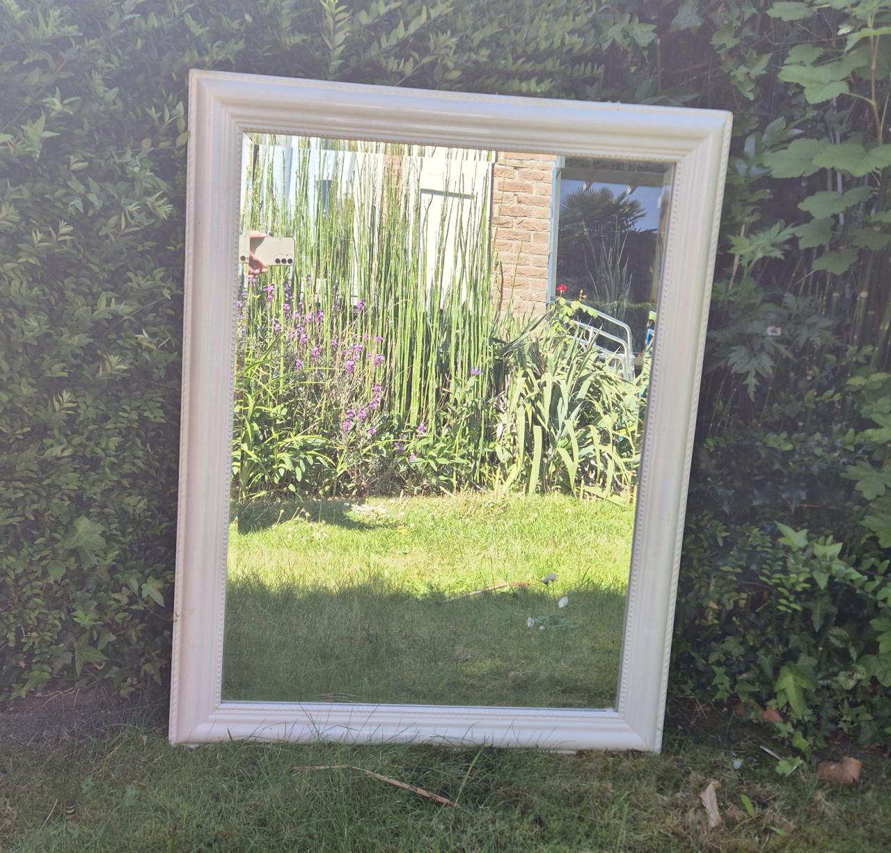 Grote vintage spiegel Stevig wit gelakt hout