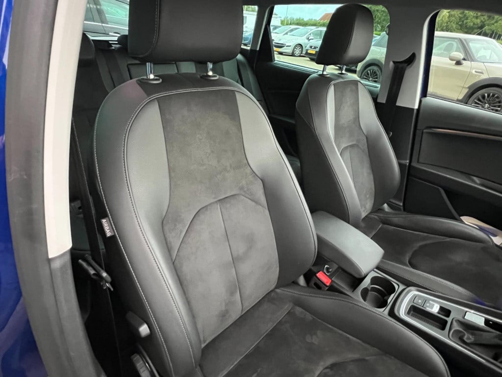 Seat Leon Sportstourer st 1.4 ecotsi fr xcellence, pano, alacantara enz..
