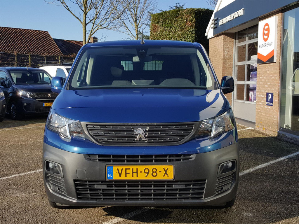 Peugeot Partner premium 1.5 bluehdi 100pk 650kg pack look | trekhaak | navi