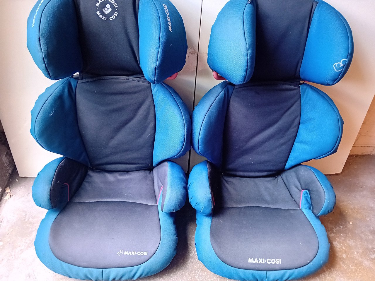 2 maxicosi autostoeltjes