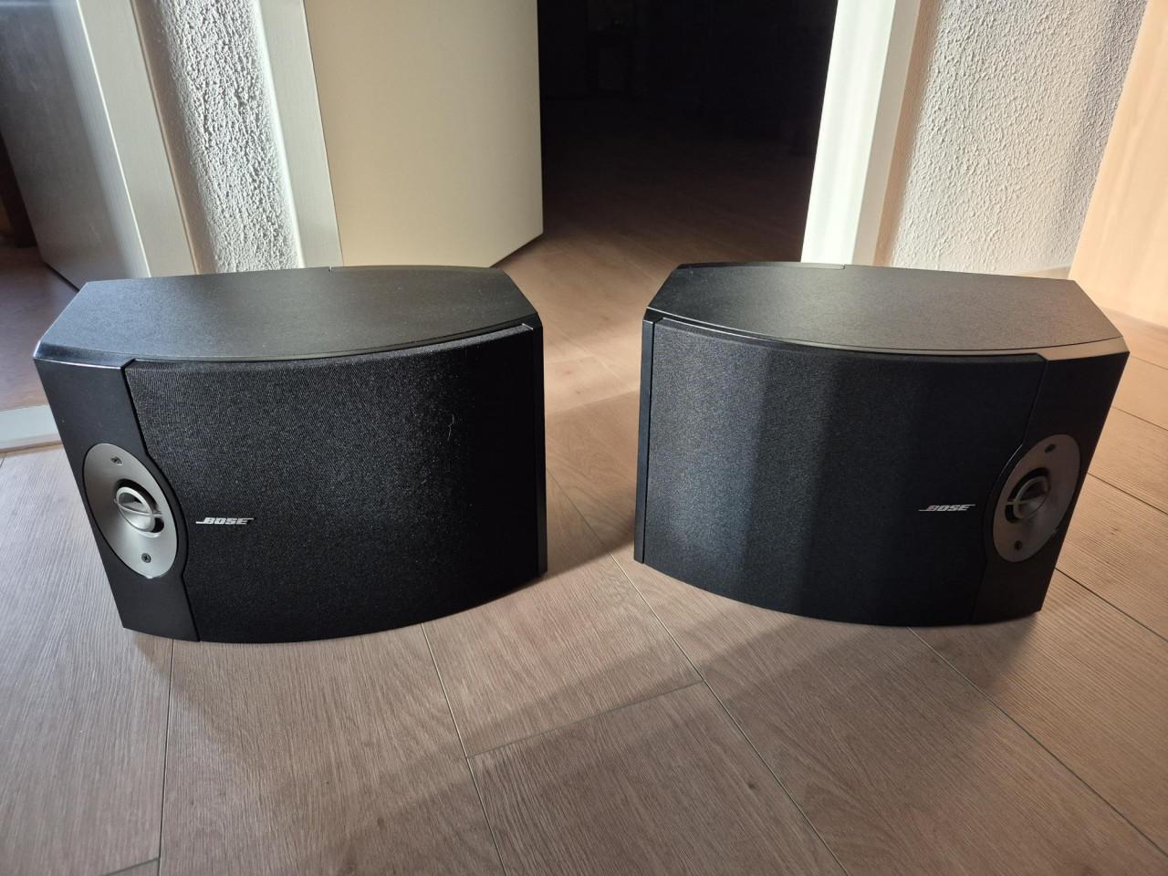 Bose 301 V speakers