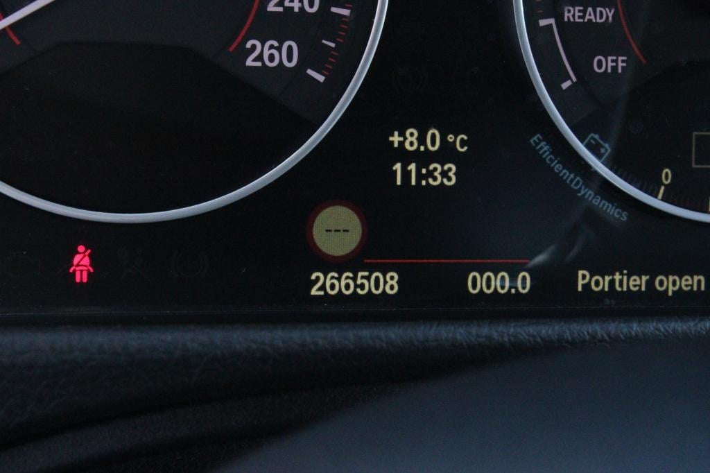 BMW 3-serie touring 328i high executive full options