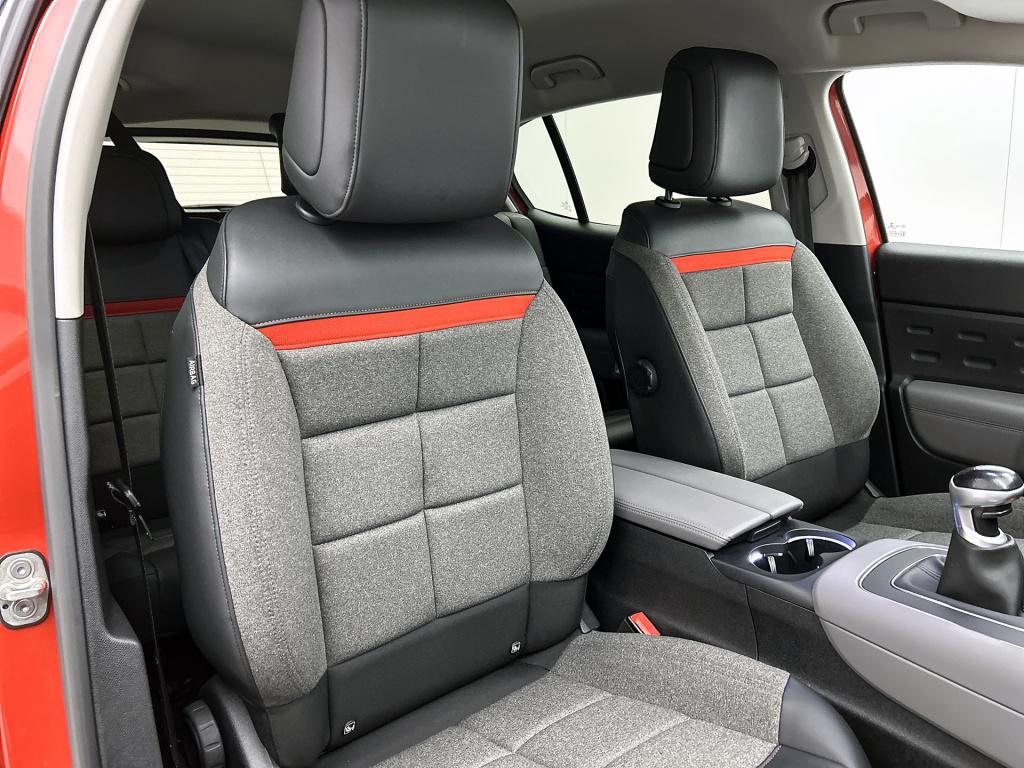 Citroen C5 Aircross 130 pk feel | rijklaar | parkeersensoren rondom | camer