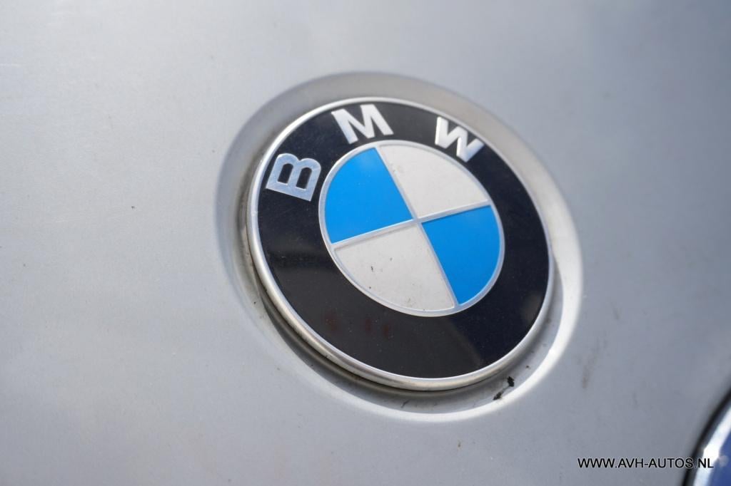 BMW 2-serie gran tourer 216d centennial high executive