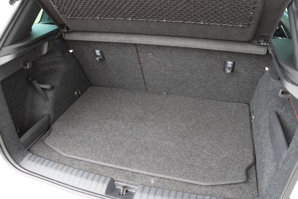 Skoda Kamiq 1.0 tsi monte carlo 110pk dsg7