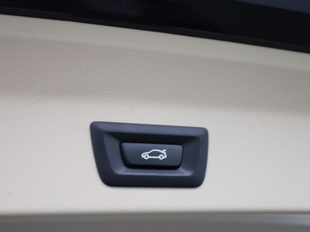 BMW X3 xdrive30e (135 kw) | automaat | stoel verwarming | virtual cockpoit 