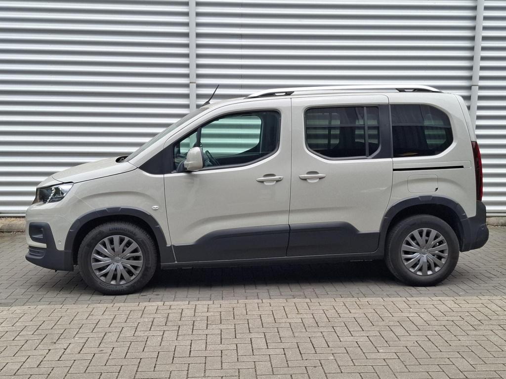 Peugeot Rifter mpv 110 allure navi/cam