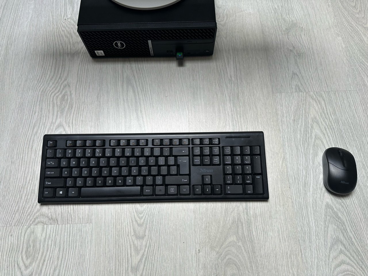 Dell OptiPlex / Intel Core i5 / 10de generatie / 8GB ram / Windows 11 /