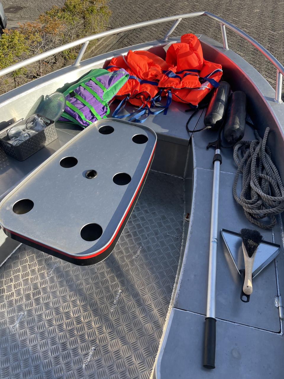 Aluva sloep Suzuki 60pk incl trailel  SL750