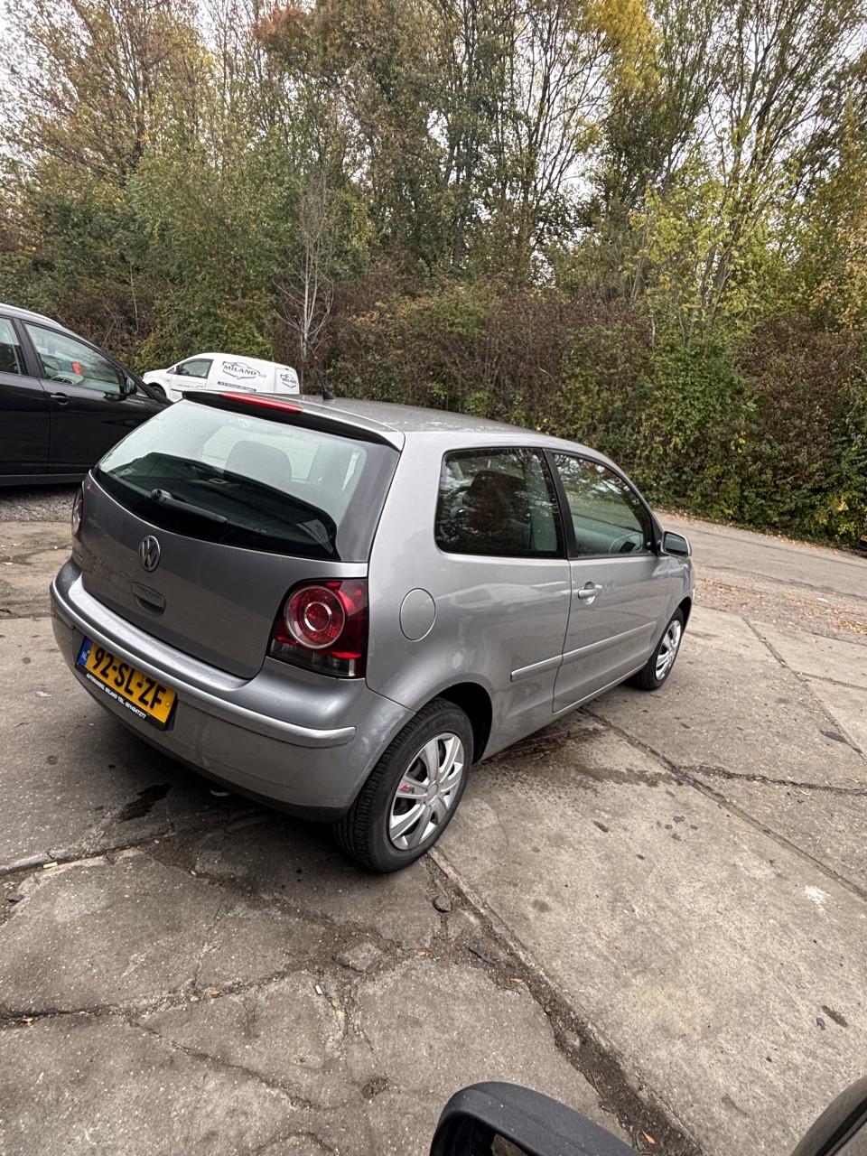 Volkswagen polo voljaar apk!