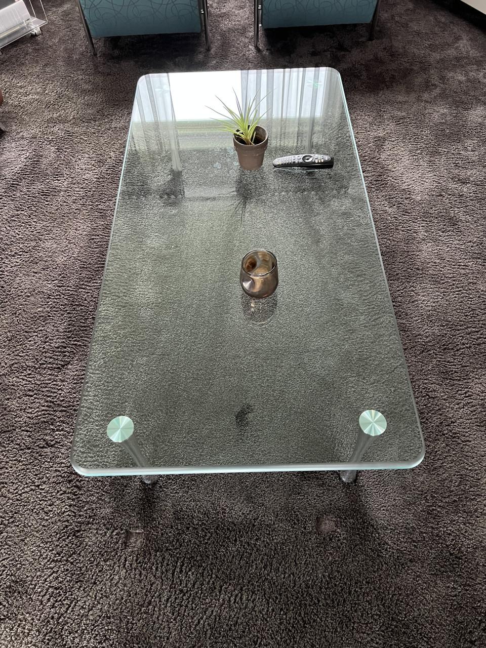 Luxe glazen design tafel