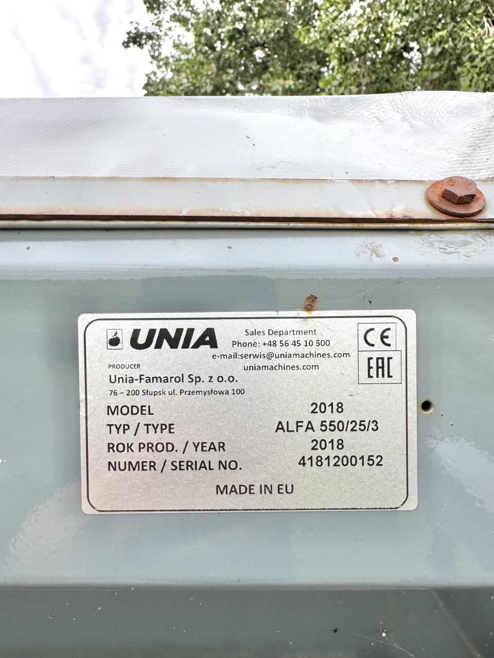 Vleugelschaar cultivator / Unia zaaimachine