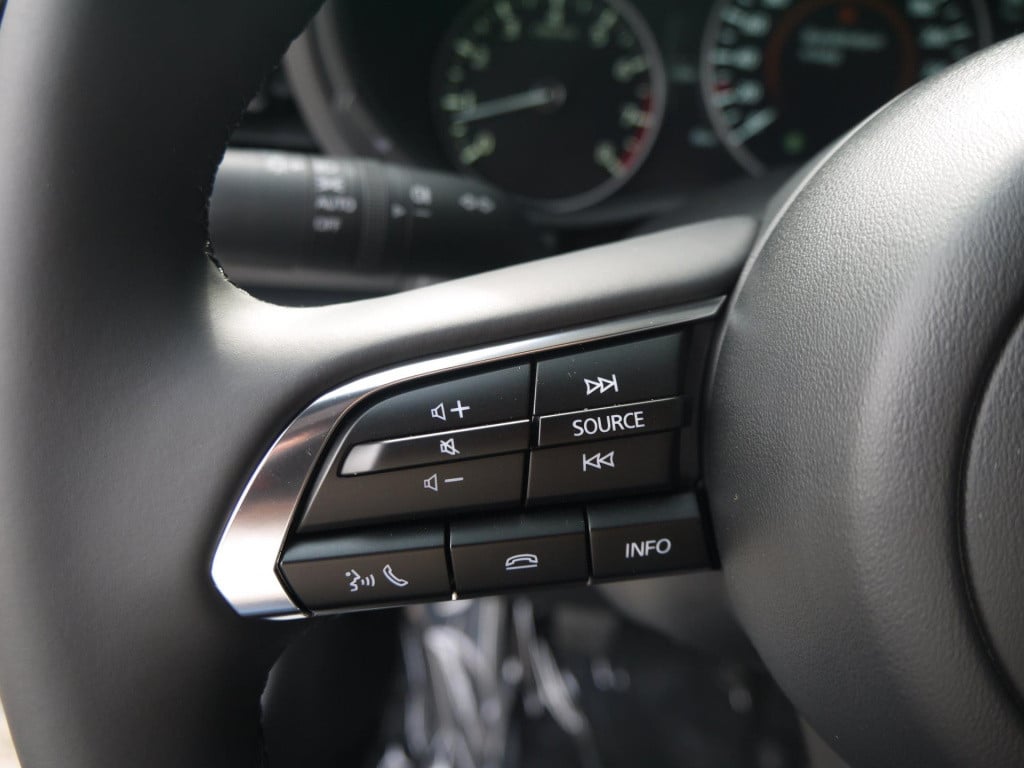 Mazda 3 2.5 e-skyactiv-g m hybrid 140 homura