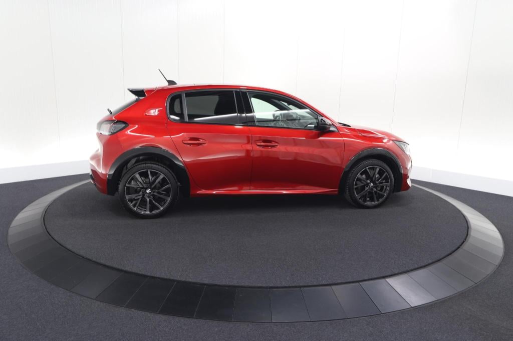 Peugeot 208 1.2 puretech 130 gt | alcantara pack | panoramadak | dodehoekde