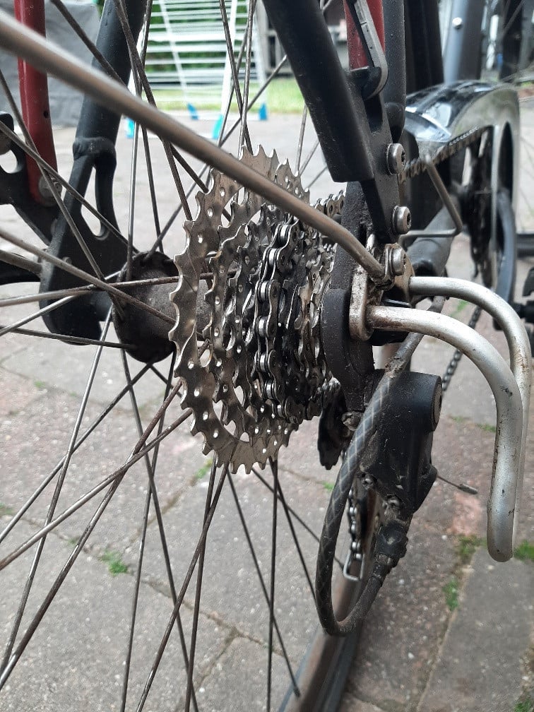 Batavus herenfiets, Batavus damesfiets, B-Twin jongens mountainbike