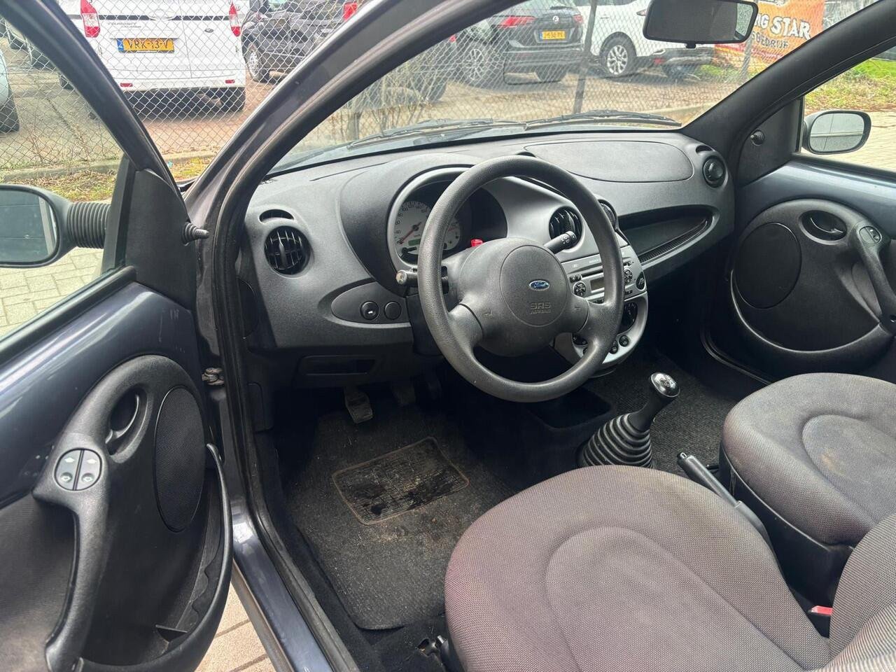 Ford Ka 1.3 Cool & Sound AIRCO 121.991 KM