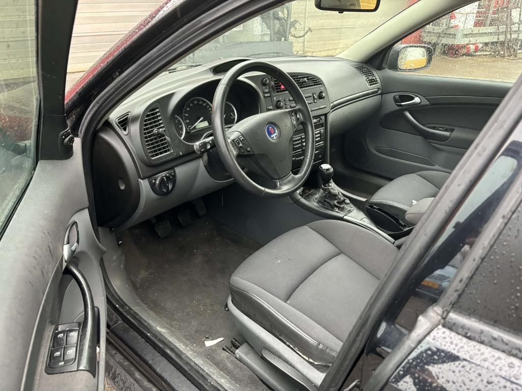 Saab 9-3 sport sedan 1.8 linear