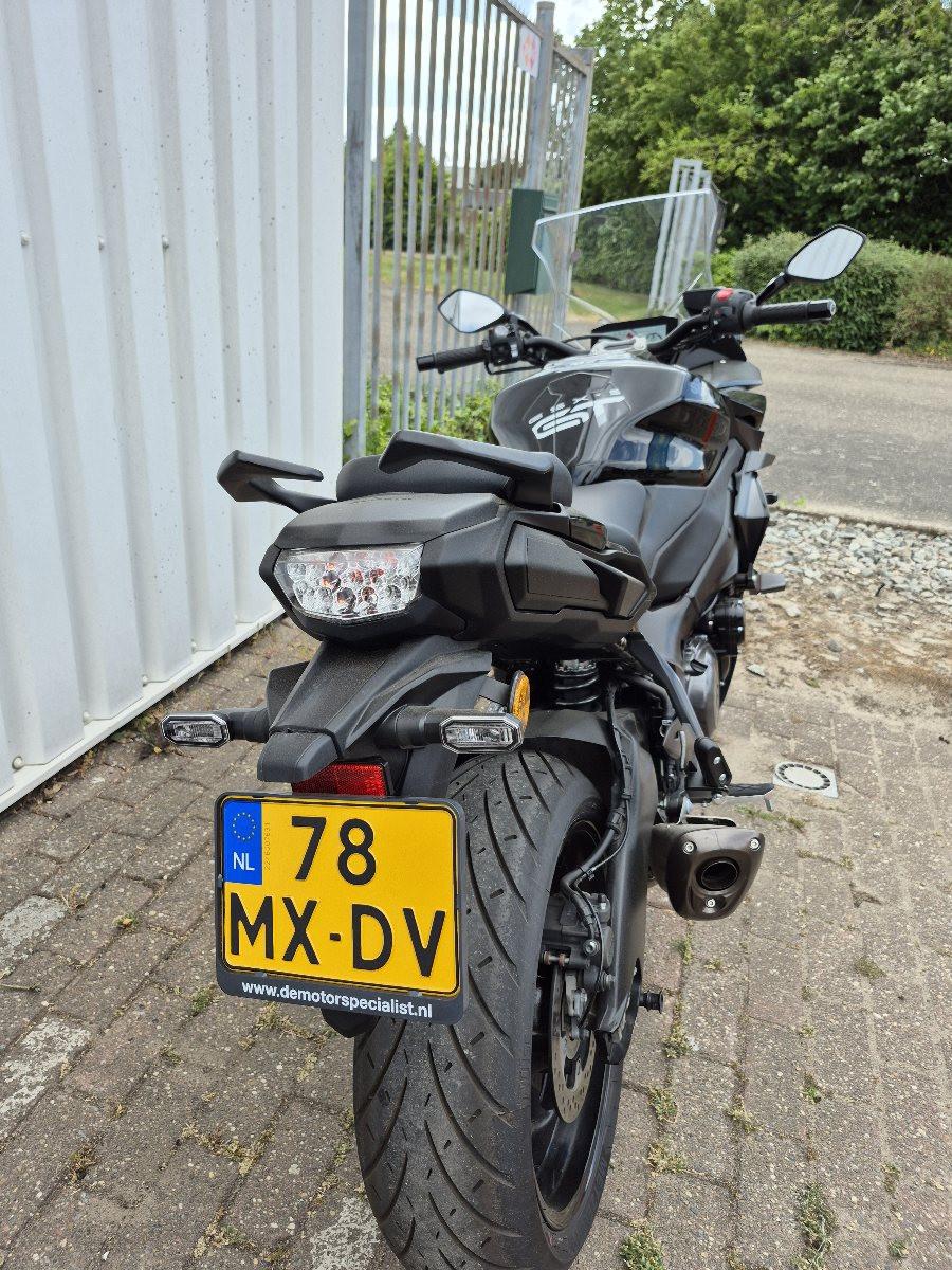 Suzuki GSX-S1000GT uit 2022, sportieve toermotor abs/tcs/cruise/quickshift