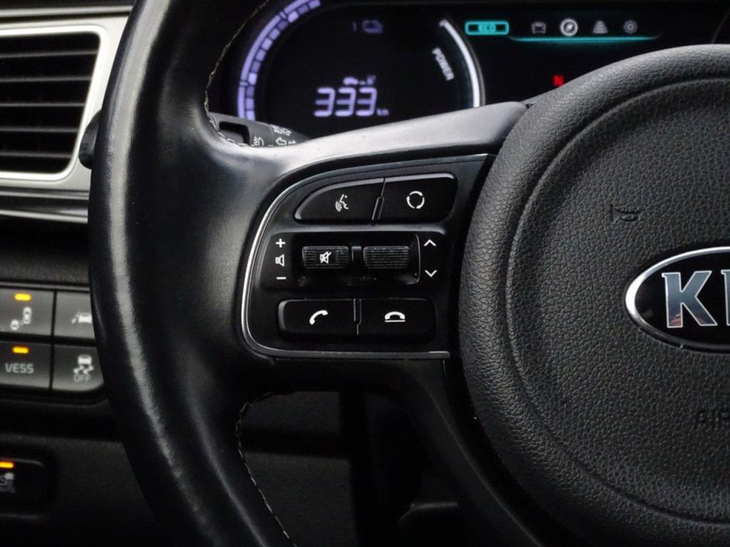 Kia E-niro executiveline 64 kwh incl. btw | led | stoelkoeling-en verwarmin