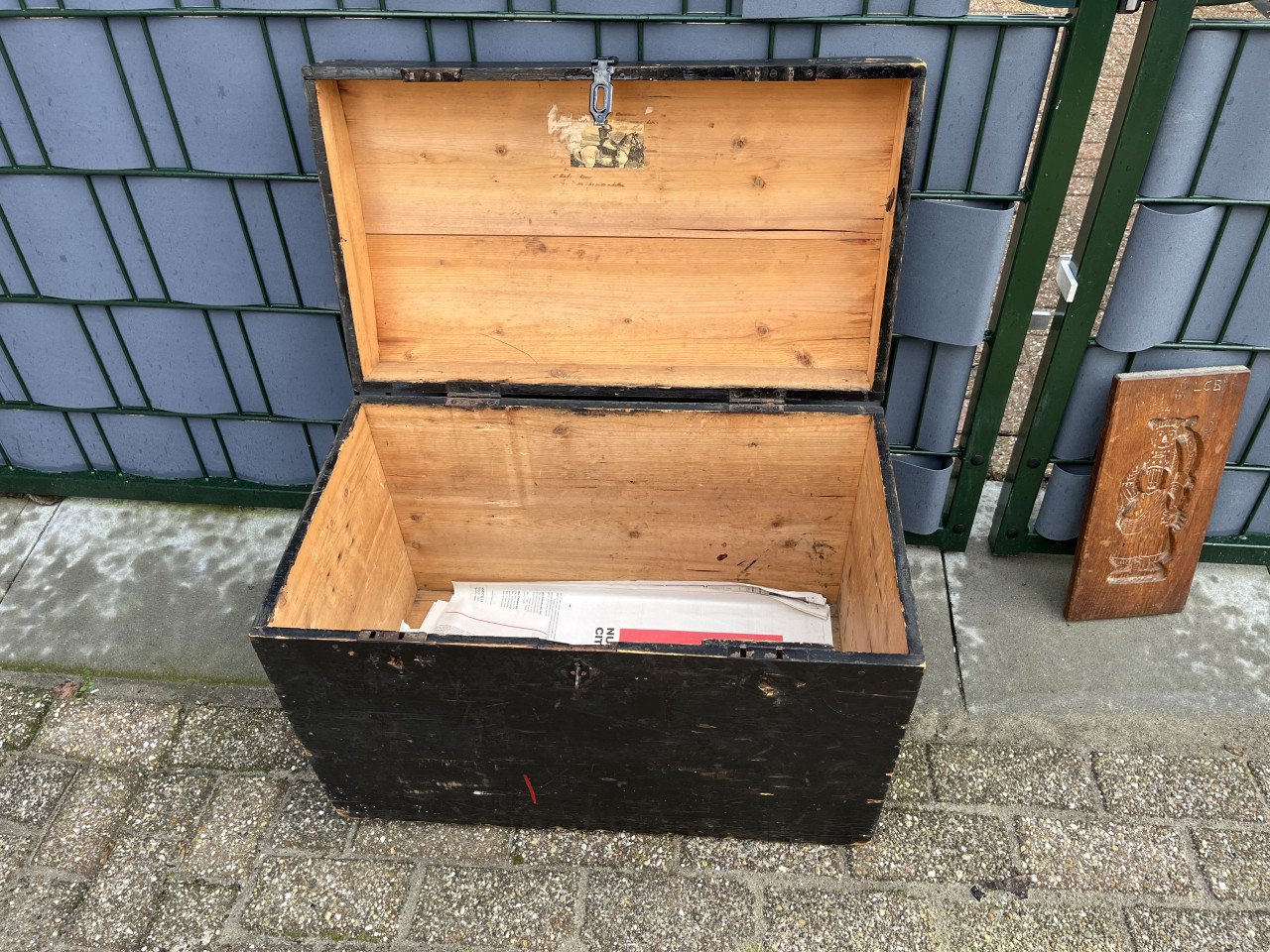 Houten kist zwart Antiek