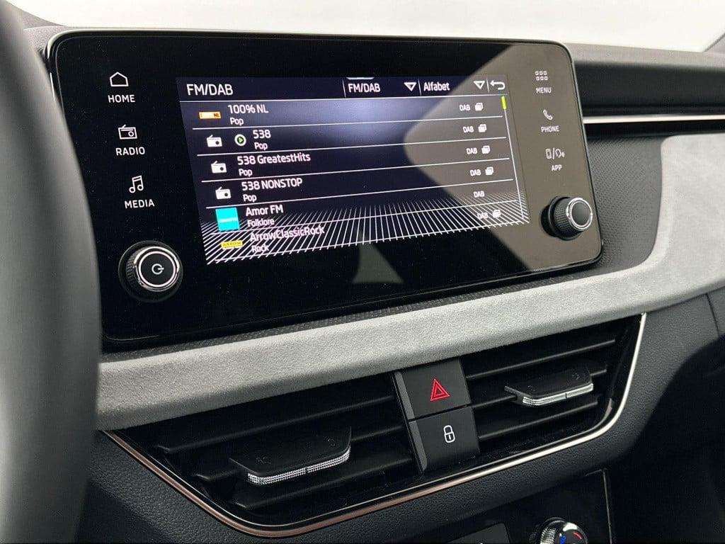 Skoda Scala business edition 1.0 tsi 85 kw / 115 pk hatchback