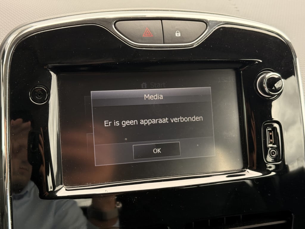 Renault Clio estate 0.9 tce expression | cruise control | bluetooth telefoo