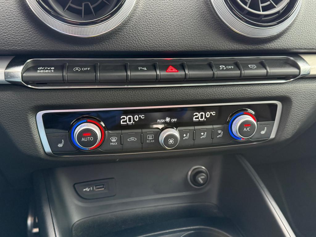 Audi A3 sportback 35 tfsi cod advance sport s line