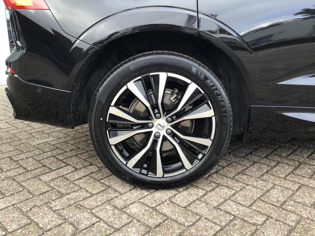 Volvo XC60 2.0 t8 plug-in hybrid awd ultimate bright