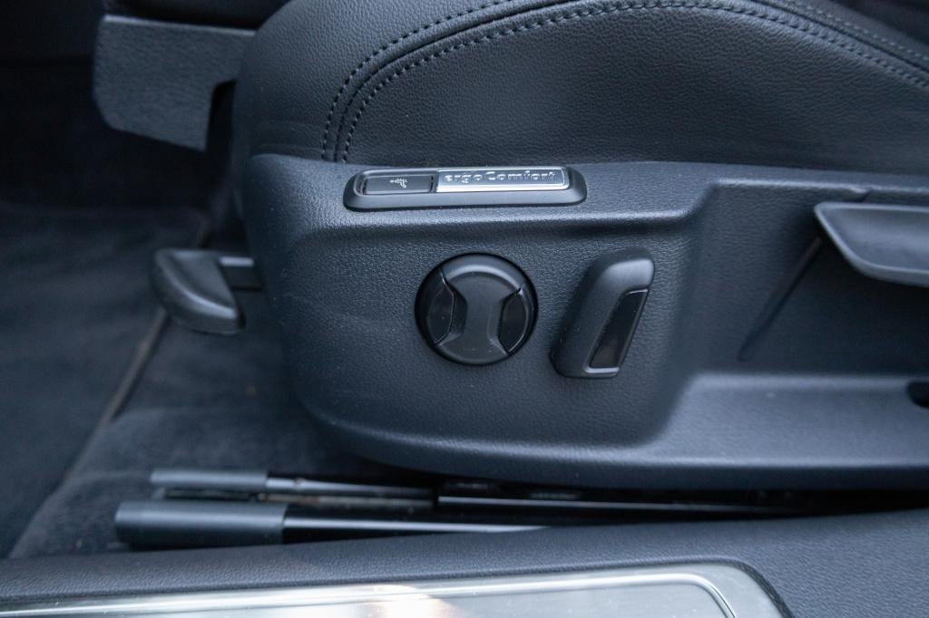 Volkswagen Passat variant 1.8 tsi highline 180 pk nav i trekhaak i acc i ap