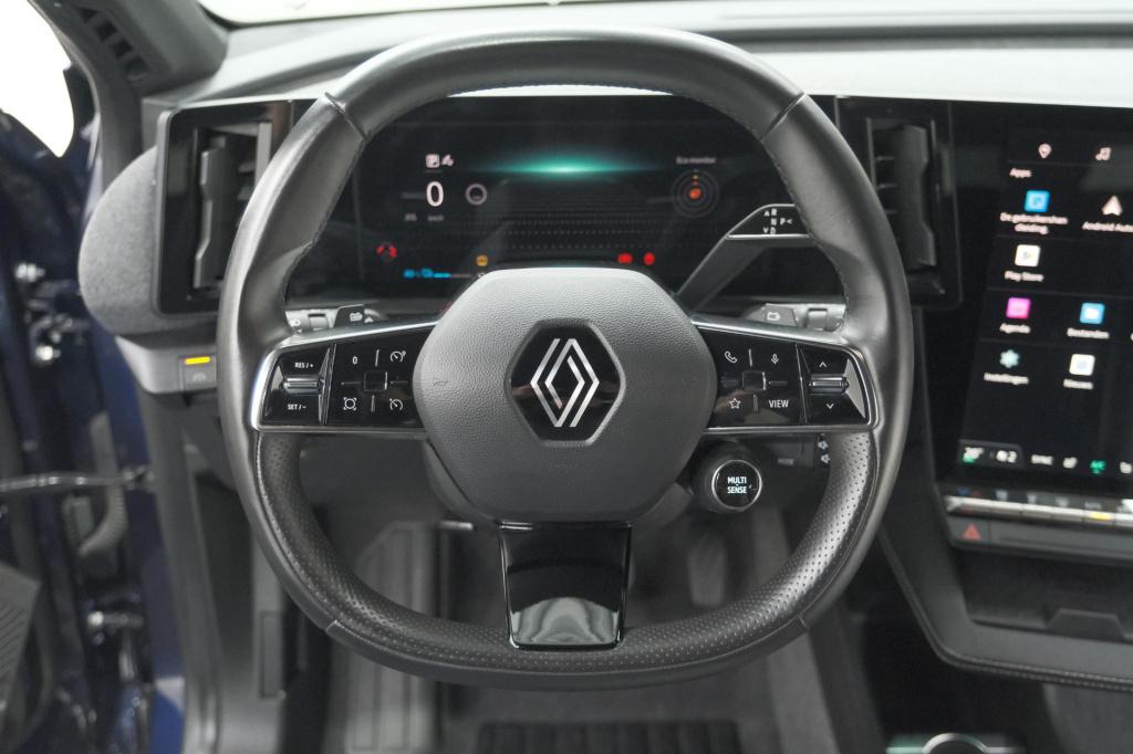 Renault Megane E-tech ev40 boost charge techno | pack winter | camera | app