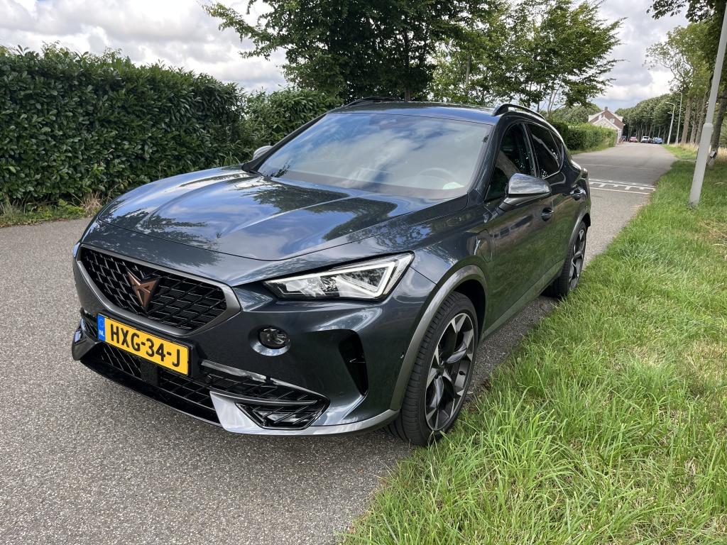 Cupra Formentor 1.4 e-hyb copper ed.