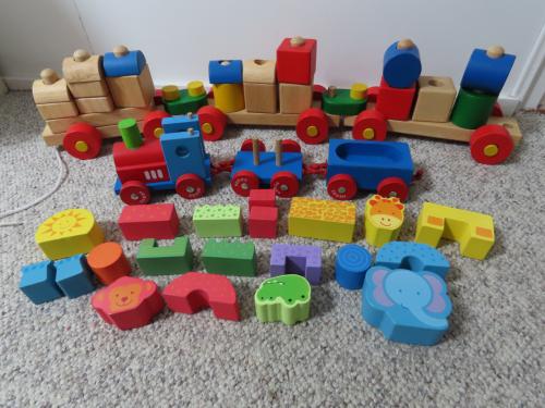 Div houten blokken speelgoed