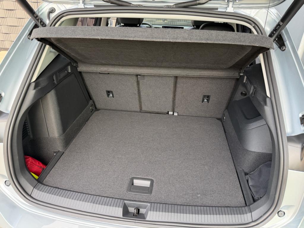 Volkswagen Tiguan 1.5 ehybrid elegance 204pk | panoramadak | trekhaak | 20"