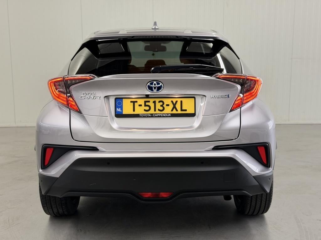Toyota C-hr 1.8 hybrid executive